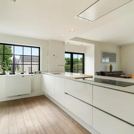 Luxe Vlak Aan Bos Vlotte Verbinding Brugge Villa Loppem
