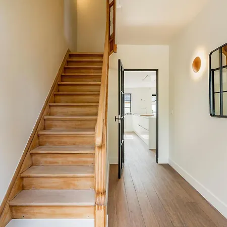 Luxe Vlak Aan Bos Vlotte Verbinding Brugge Villa